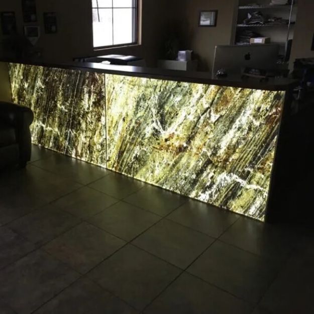 Victoria Translucide